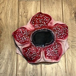 Demogorgan Halloween mask.  One size.  Stranger things